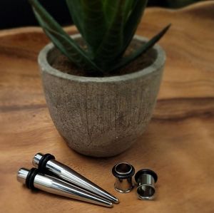 4 Gauge Steel Tapers and Tunnels